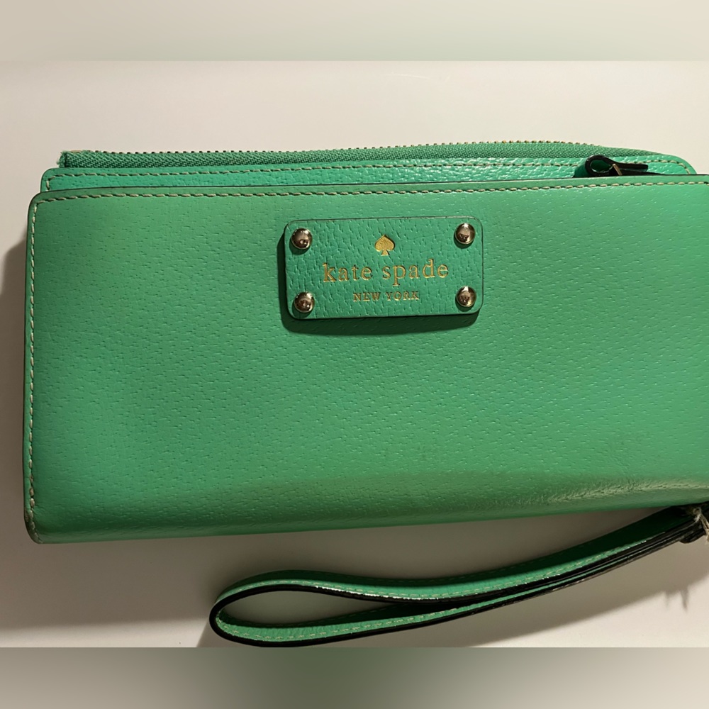 Kate Spade Wallet 8”x 4-1/2”